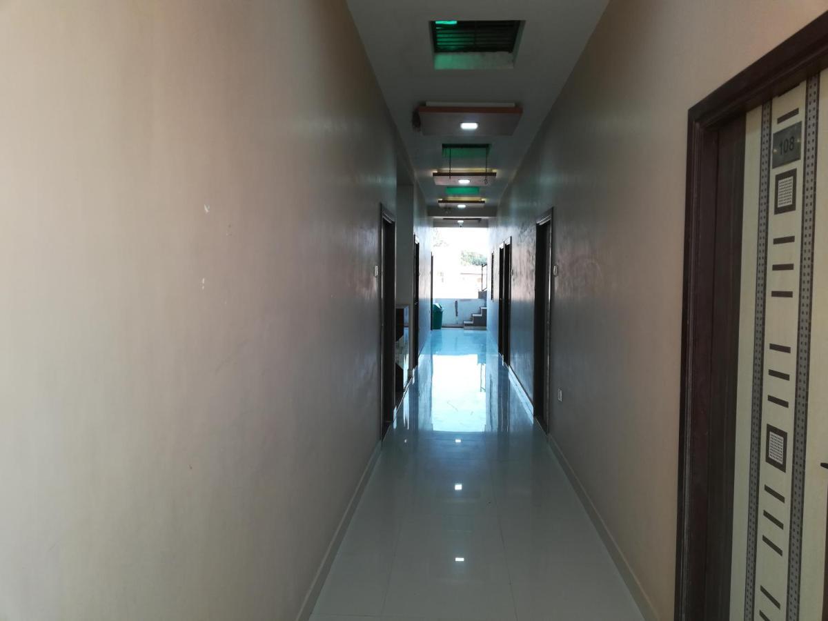 Hotel Shiv Regency Kukma Kültér fotó